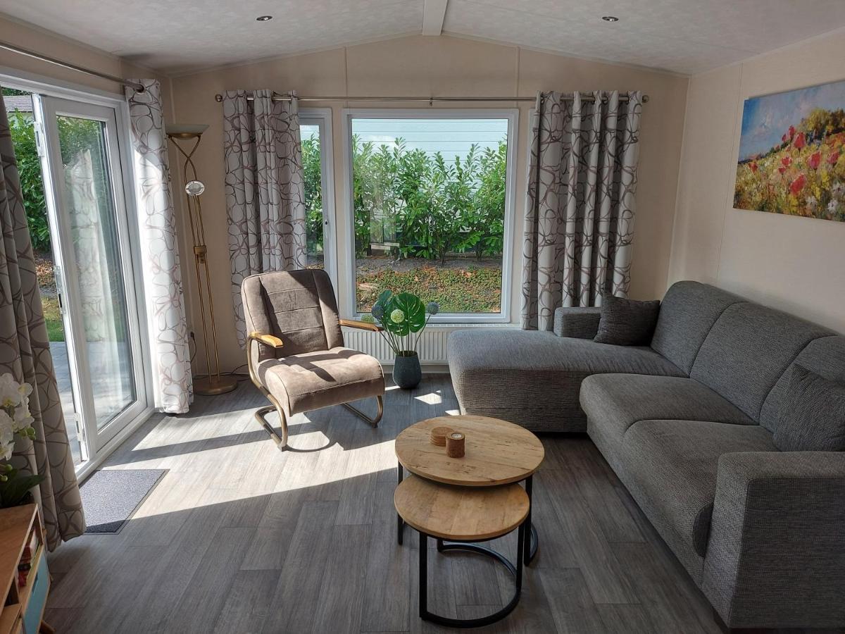 Chalet Wanama. Gelegen Op Het Vakantiepark Het Lierderholt Op De Veluwe. Βίλα Beekbergen Εξωτερικό φωτογραφία